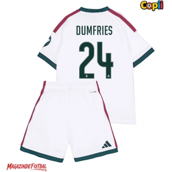 Real Madrid Denzel Dumfries #24 Echipament de Fotbal Replică 2026-27 Copii Acasa (+ Șorturi)